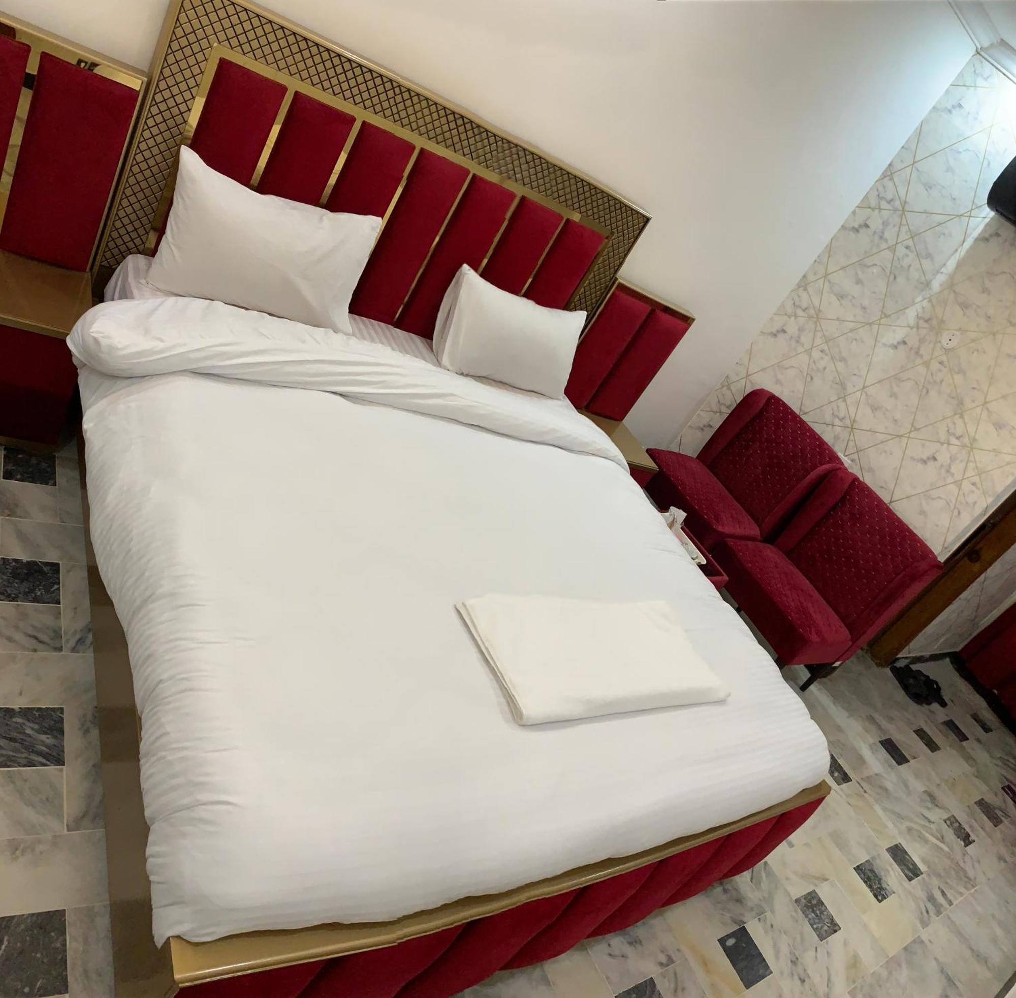 Hotel Flower Of Capital Islamabad Eksteriør billede