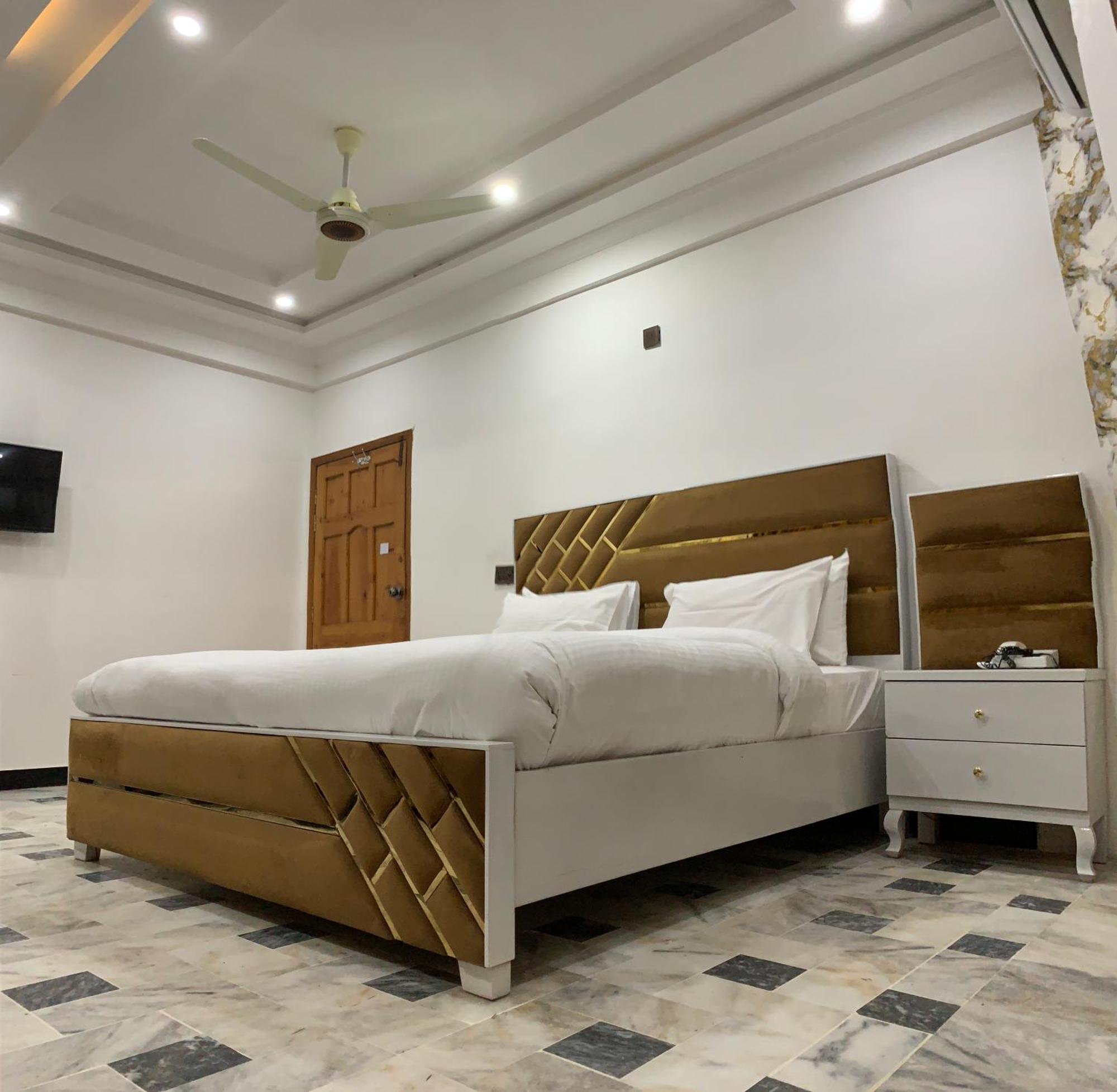 Hotel Flower Of Capital Islamabad Eksteriør billede